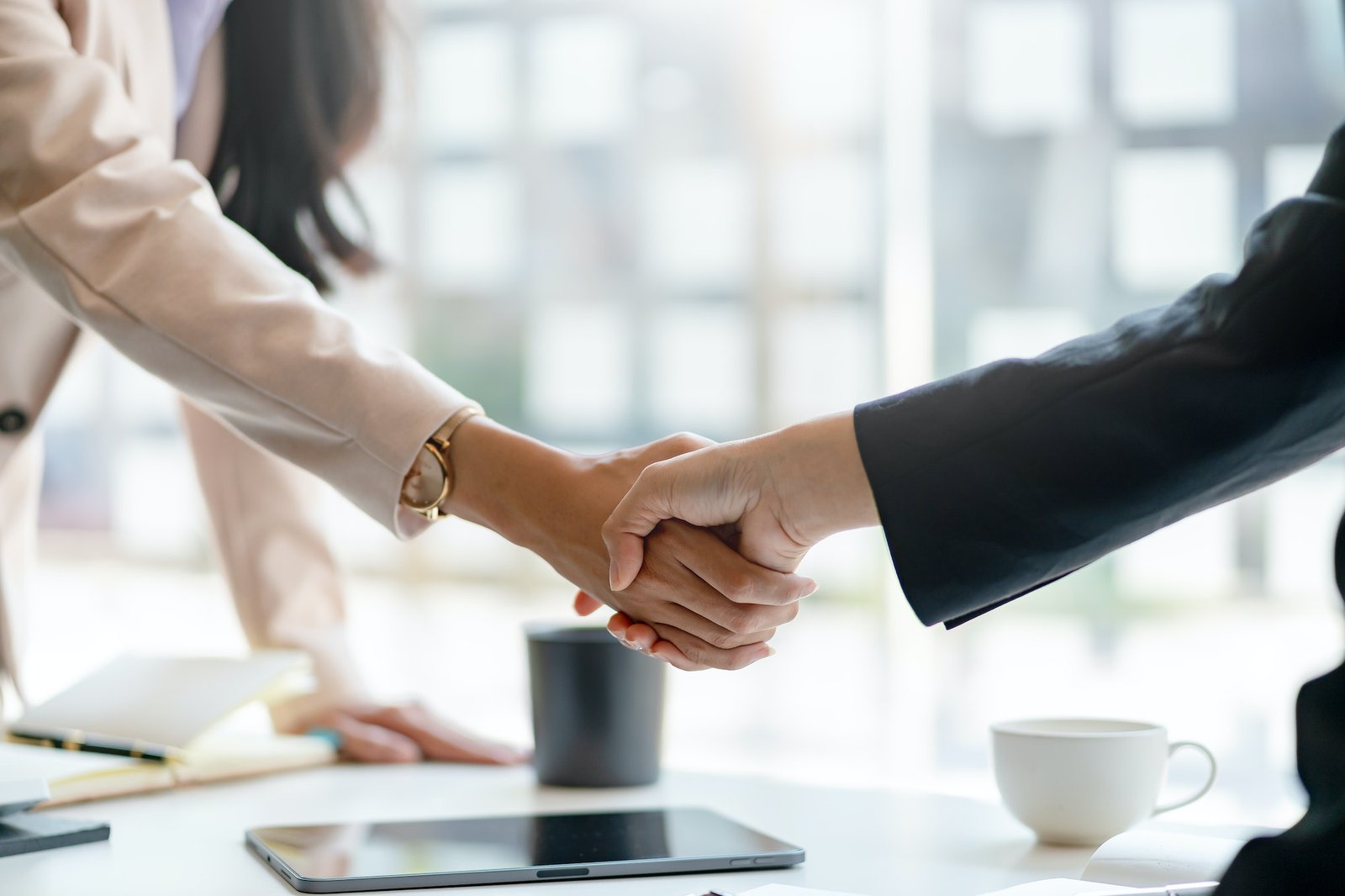 Negociaciones seguras y contratos claros
